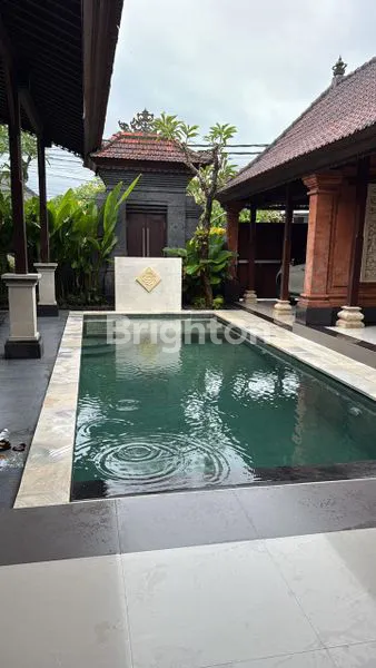 image DISEWAKAN VILLA MEWAH DI SANUR (3)