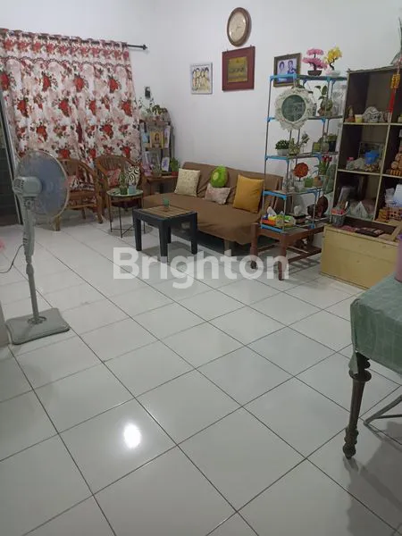 image RUMAH MURAH STRATEGIS DEKAT JALAN  MATARAM DAN DR.CIPTO (2)