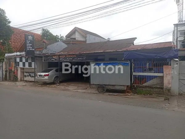 image RUMAH DEPAN MASJID (1)
