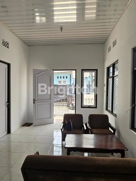 image RENOV TOTAL RUMAH KELUARGA KECI DI JL. BLIMBING (2)