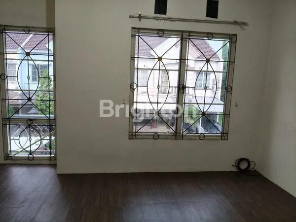 image RUMAH DI JUAL/SEWA SIAP HUNI KARAWACI TANGERANG (6)