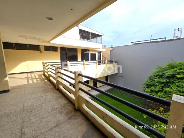 image KOMERSIAL AREA RAYA MANYAR KERTOARJO COCOK UTK KANTOR, BANK, KLINIK DLL (8)