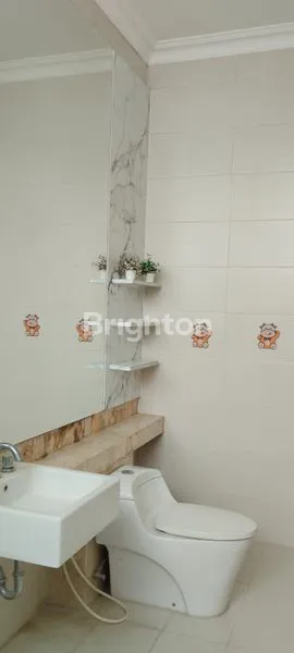 image RUMAH MEWAH GRANADA, LT 230M², FULLY FURNISHED (3)