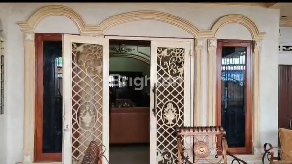 image RUMAH LUAS DI JL UTAMA (8)