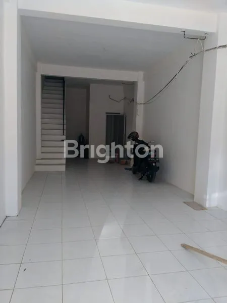 image RUKO 2 LANTAI STRATEGIS SIAP HUNI DI JALAN KEMBAR TENGGILIS MEJOYO SURABAYA DEKAT PANJANG JIWO RS UBAYA (4)