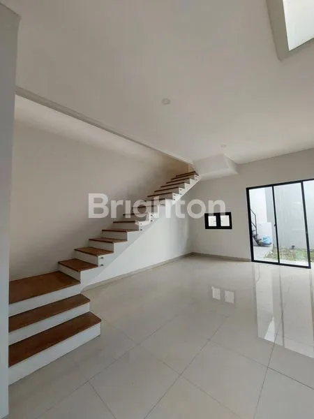 image RUMAH BARU GRESS SIAP HUNI MURAH 2 LANTAI DARMO PERMAI SURABAYA BARAT DEKAT HR MUHAMMAD, MAYJEN SUNGKONO, KUPANG INDAH (7)