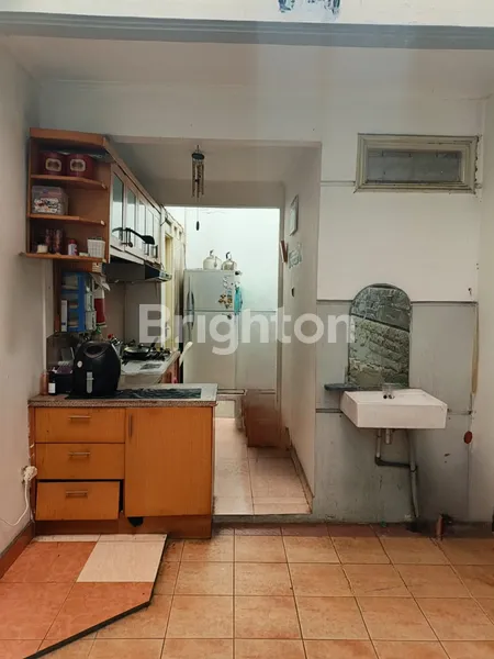 image RUMAH TINGGAL MEWAH NYAMAN DAN ASRI DI PASIR SALAM (6)