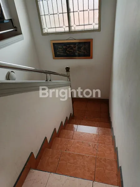 image RUMAH TINGGAL MEWAH NYAMAN DAN ASRI DI PASIR SALAM (7)