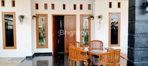 image DIJUAL RUMAH SIAP HUNI DI JATIMULYO, LT 320M² HARGA MENARIK (3)