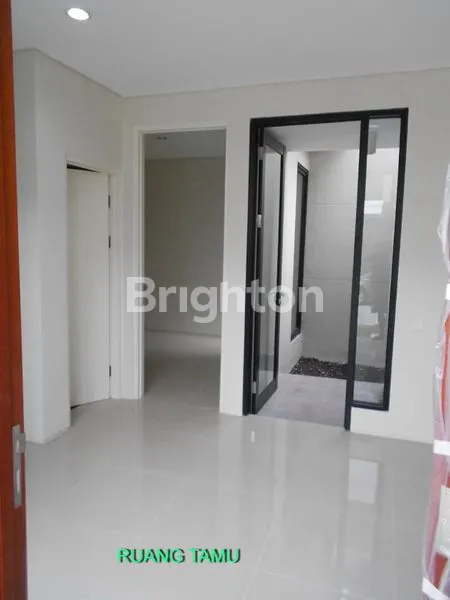 image RUMAH DI CITRALAND NORTHWEST LAKE (6)