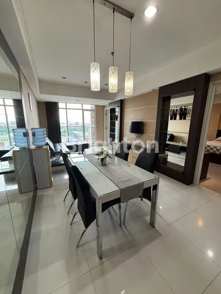 image TRILLIUM 2BR FULL FURNITURE TENGAH KOTA (1)