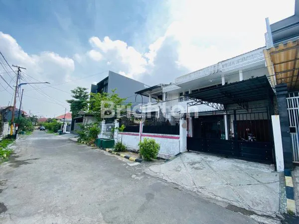 image RUMAH DI DARMO PERMAI UTARA (1)