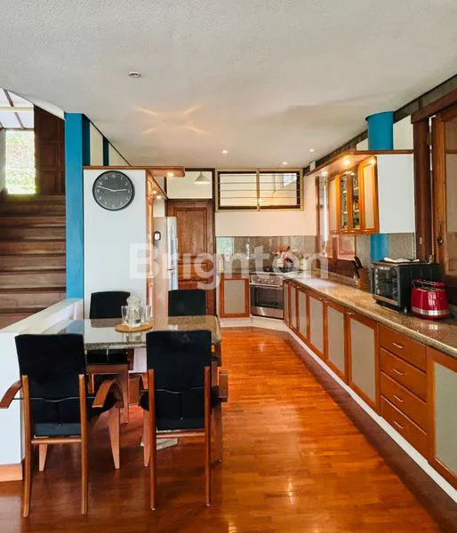 image VILLA EKSKLUSIF DI PUNCAK CISARUA – VIEW GUNUNG SALAK & SAWAH, 2 VILLA, LT 8.400 M² (7)