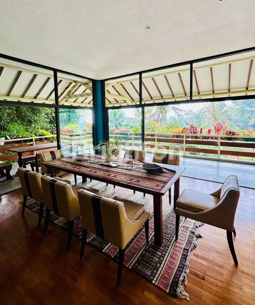 image VILLA EKSKLUSIF DI PUNCAK CISARUA – VIEW GUNUNG SALAK & SAWAH, 2 VILLA, LT 8.400 M² (1)