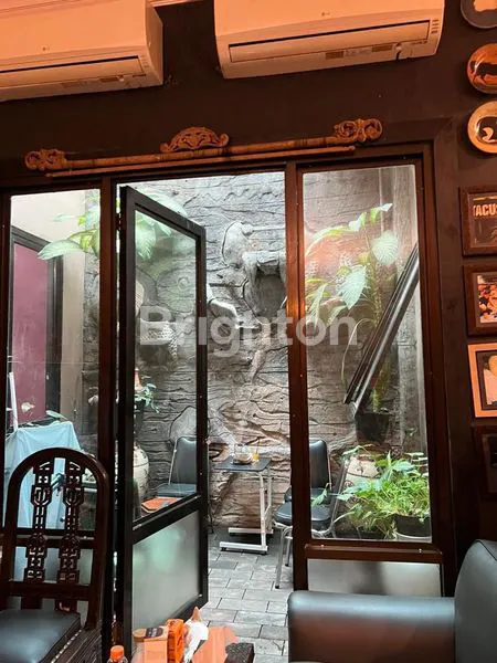 image RUMAH BESAR STRATEGIS TEBET BARAT – JAKARTA SELATAN (7)