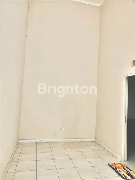 image DISEWAKAN RUMAH 1 LANTAI VALENCIA SPRING (7)