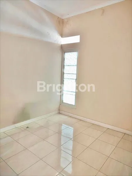 image DISEWAKAN RUMAH 1 LANTAI VALENCIA SPRING (5)