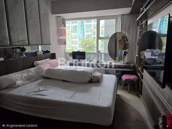 image DIJUAL APARTEMEN ONE ICON, DI ATAS TUNJUNGAN PLAZA SURABAYA, AKSES LANGSUNG KE MALL, LANTAI 2, VIEW POOL. KONDISI SANGAT TERAWAT DAN BAGUS (4)