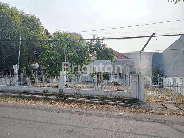 image RUMAH DI JALAN NIAS LOKASI STRATEGIS  (7)