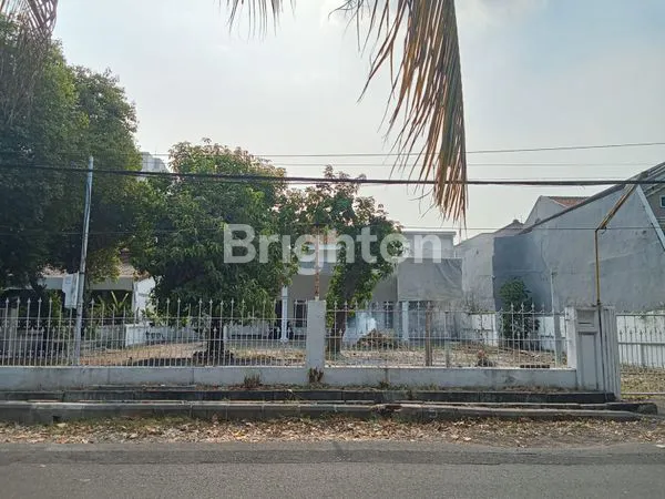 image RUMAH DI JALAN NIAS LOKASI STRATEGIS  (6)