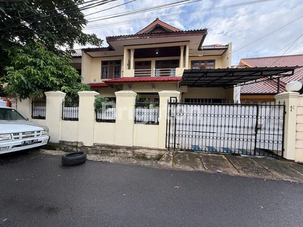 image RUMAH 2 LANTAI SHM DI PASAR MINGGU, LT/LB 228M² (3)