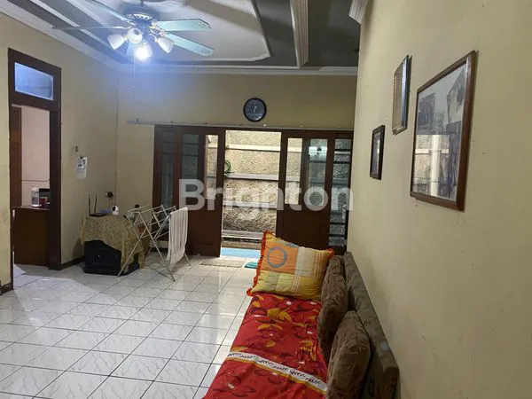 image RUMAH 2 LANTAI SHM DI PASAR MINGGU, LT/LB 228M² (7)