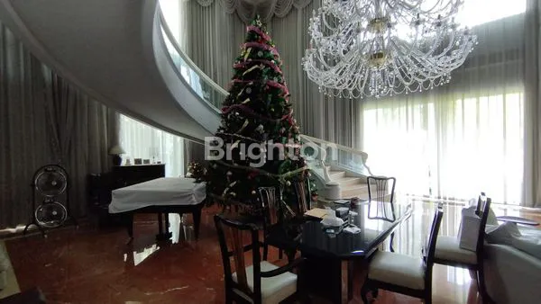 image DIJUAL RUMAH BESAR SIAP HUNI DI JAKARTA UTARA (5)