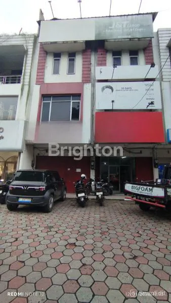 image RUKO GANDENG 3,5 LT SIAP PAKAI DIPINGGIR JALAN PROPINSI - CIMANDALA BOGOR  (1)