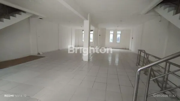 image RUKO GANDENG 3,5 LT SIAP PAKAI DIPINGGIR JALAN PROPINSI - CIMANDALA BOGOR  (7)