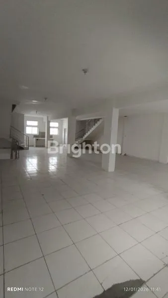 image RUKO GANDENG 3,5 LT SIAP PAKAI DIPINGGIR JALAN PROPINSI - CIMANDALA BOGOR  (8)