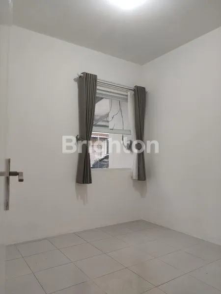 image RUMAH MINIMALIS 1 LANTAI DEKAT BSD TANGERANG SELATAN (3)