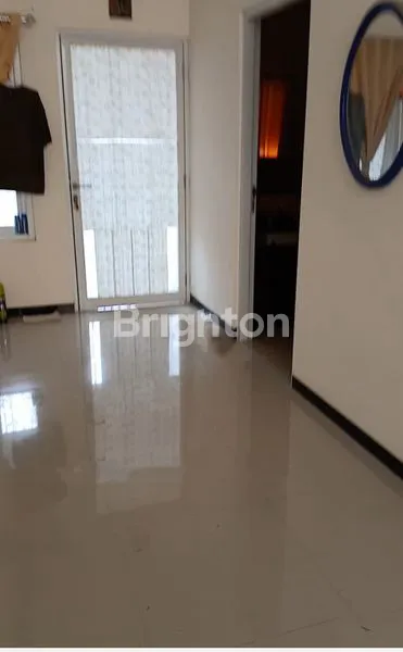 image RUMAH 2 LANTAI SIAP HUNI, KARANG ASEM SURABAYA (4)