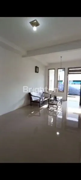 image SEWA RUMAH STRATEGIS KENJERAN, DEKAT RAYA & FASILITAS LENGKAP (5)