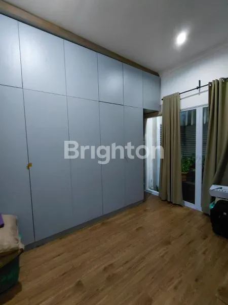 image RUMAH CANTIK DAN RAPI DALAM CLUSTER DI BUKIT GOLF CIBUBUR (5)