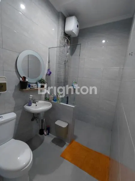 image RUMAH CANTIK DAN RAPI DALAM CLUSTER DI BUKIT GOLF CIBUBUR (6)