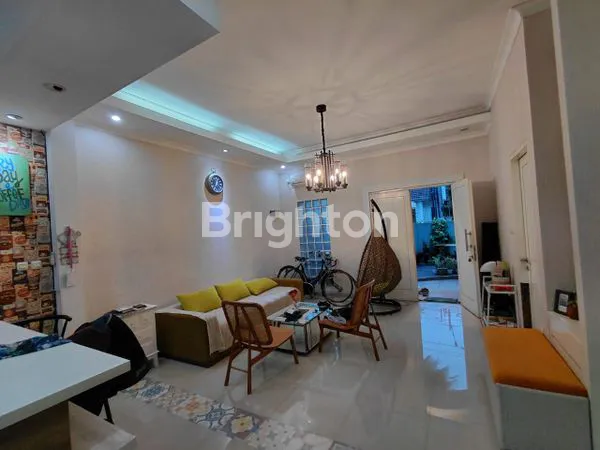 image RUMAH CANTIK DAN RAPI DALAM CLUSTER DI BUKIT GOLF CIBUBUR (2)