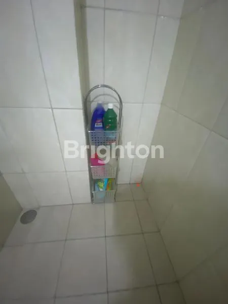 image DIJUAL CEPAT! APARTEMEN SPRINGLAKE SUMMARECON BEKASI FULL FURNISHED – POOL VIEW (6)