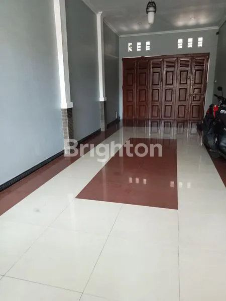 image RUMAH MEWAH DEKAT EXIT TOL GAYAMSARI (6)