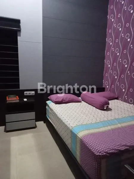 image RUMAH MEWAH DEKAT EXIT TOL GAYAMSARI (5)