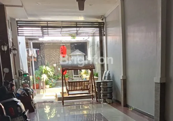 image RUMAH MEWAH DEKAT EXIT TOL GAYAMSARI (7)