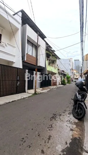 image RUMAH BARU 2.5 LT TANJUNG DUREN 5 MNT CENTRAL PARK (8)