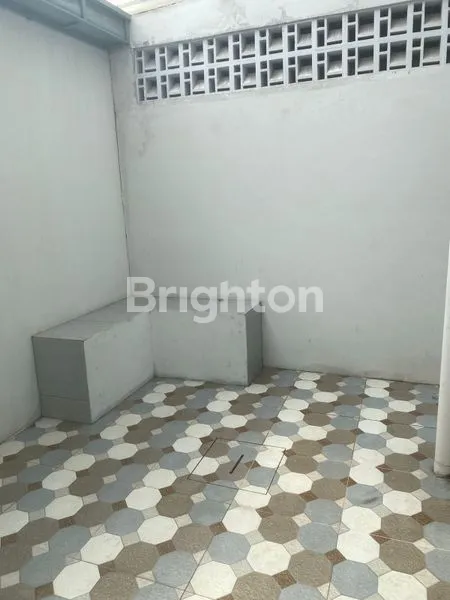 image RUMAH DI JUAL SIAP HUNI LIPPO KARAWACI TANGERANG (4)