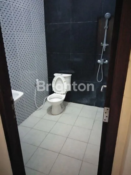 image RUMAH CANTIK FULLY FURNISHED DI KEROBOKAN, LT 135M² (8)