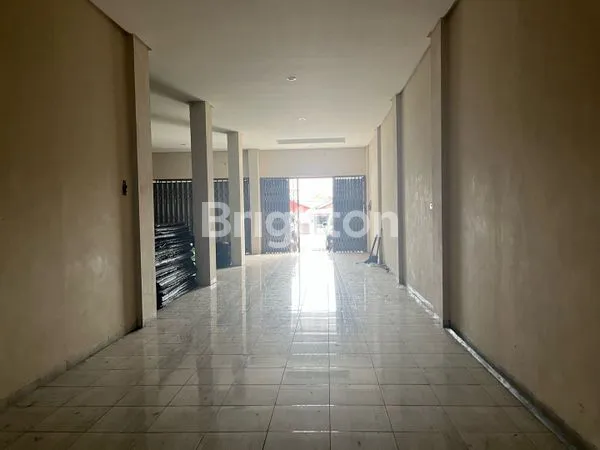 image SEWA GUDANG LUAS + RUKO 3 LANTAI DI TELUK BETUNG (2)