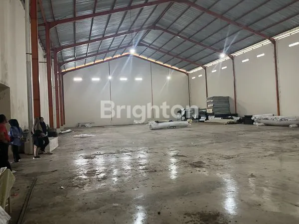 image SEWA GUDANG LUAS + RUKO 3 LANTAI DI TELUK BETUNG (3)