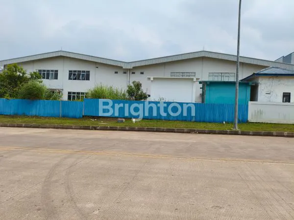 GUDANG EKS PABRIK 2 LANTAI DI KNIC KARAWANG