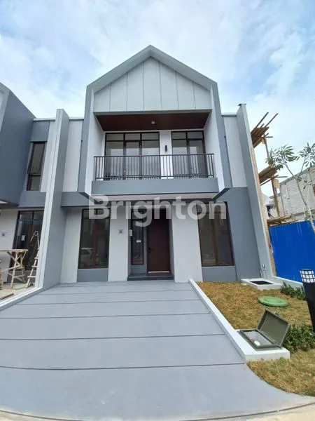 image RUMAH TINGGAL DI PARAMOUNT PETALS, DEKAT KARAWACI TANGERANG (1)