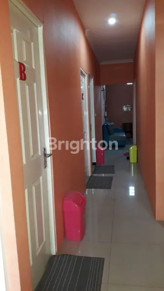 image KOST KOSTAN STRATEGIS DEKAT UNIMAS DAN SNA SURABAYA (4)