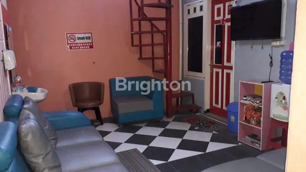 image KOST KOSTAN STRATEGIS DEKAT UNIMAS DAN SNA SURABAYA (3)