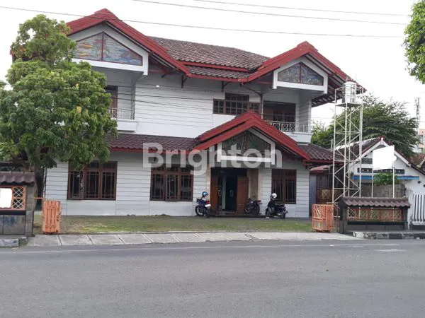 RUMAH 2 LANTAI DI TENGAH JANTUNG KOTA YOGYAKARTA KOTABARU